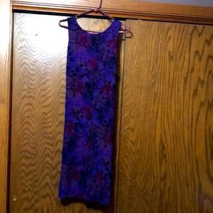 Beautiful sleeveless dress in vibrant purple colors.